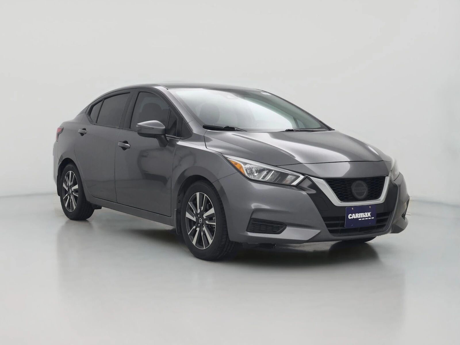 2020 NISSAN Versa