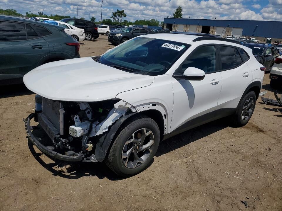 2024 CHEVROLET Trax