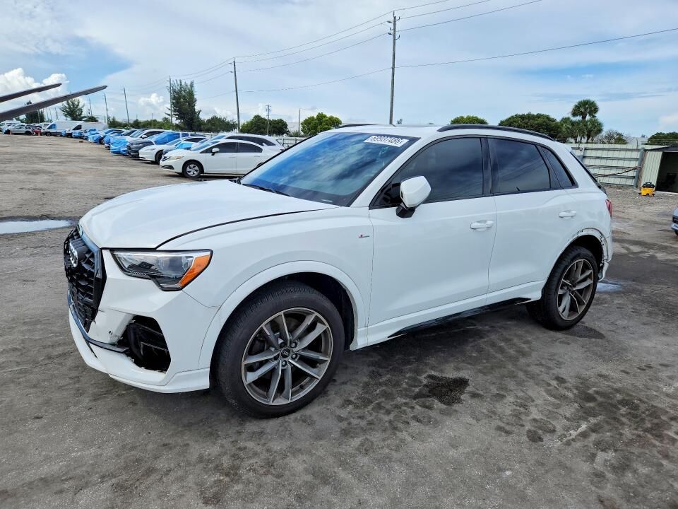 2022 AUDI Q3