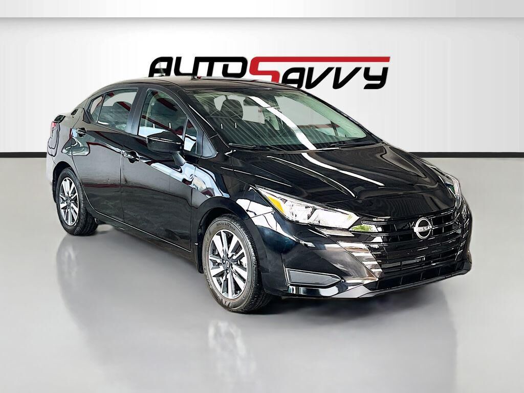 2024 NISSAN Versa