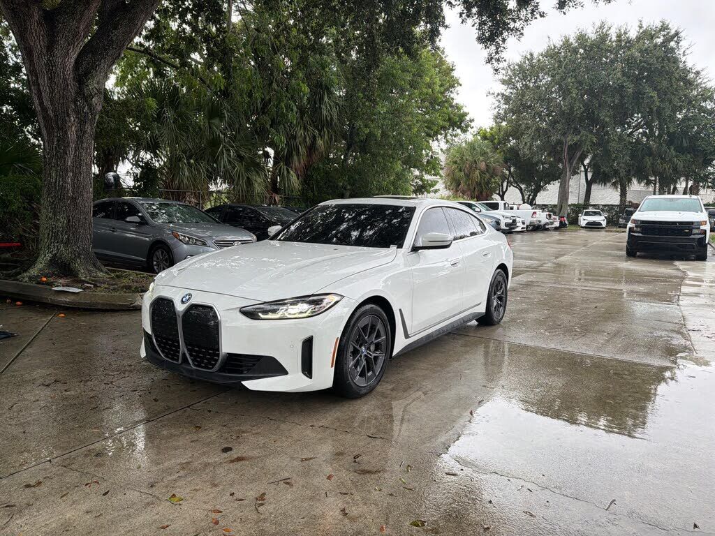 2023 BMW i4