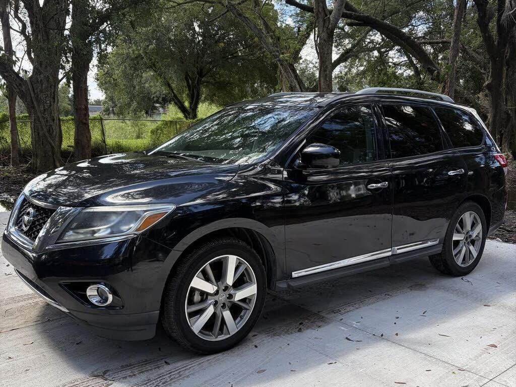 2015 NISSAN Pathfinder