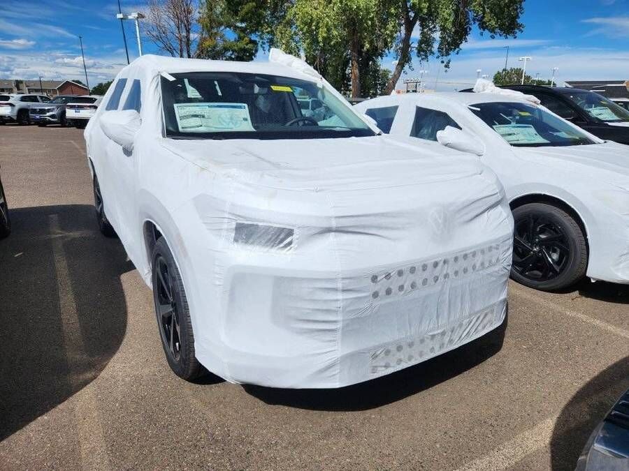 2026 VOLKSWAGEN Tiguan