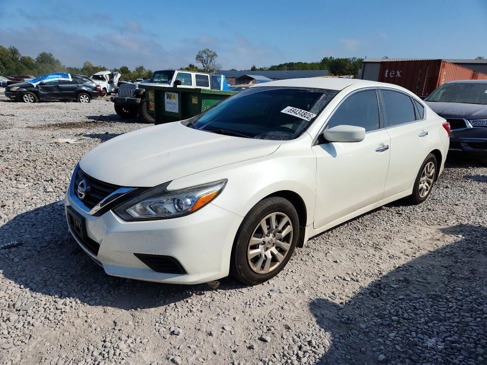 2017 NISSAN Altima