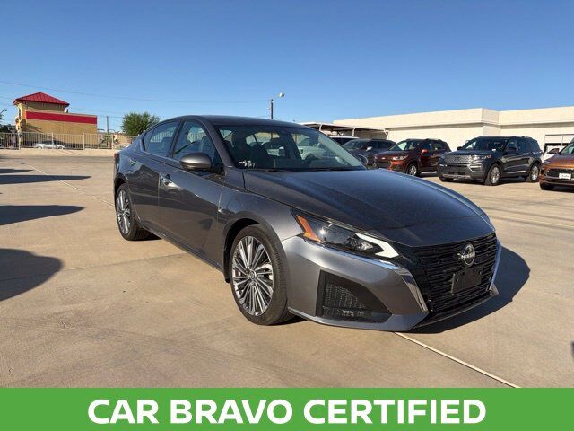 2024 NISSAN Altima