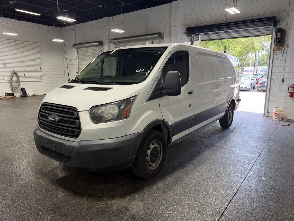 2018 FORD Transit