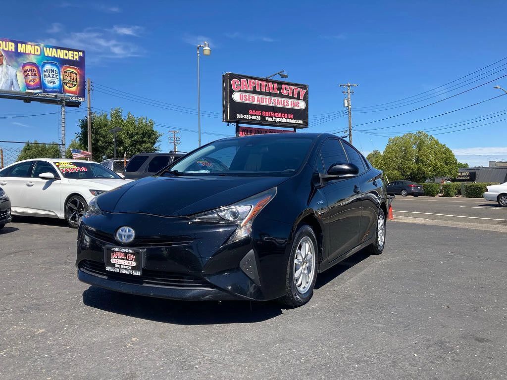 2017 TOYOTA PRIUS