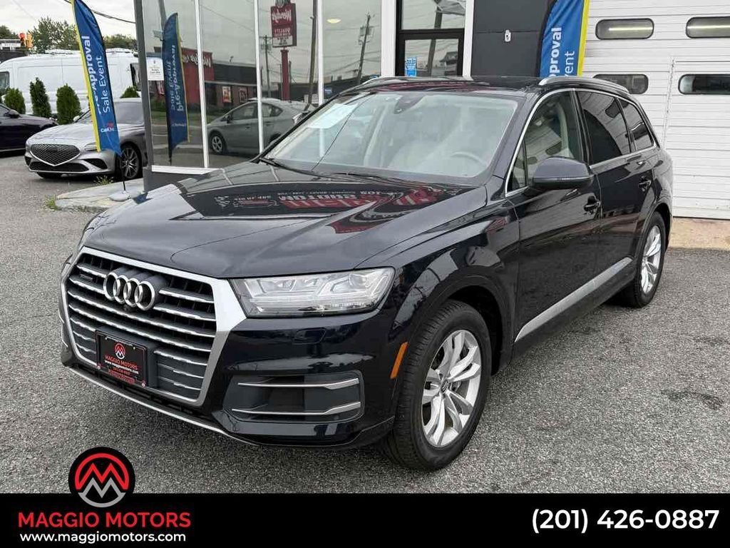 2017 AUDI Q7