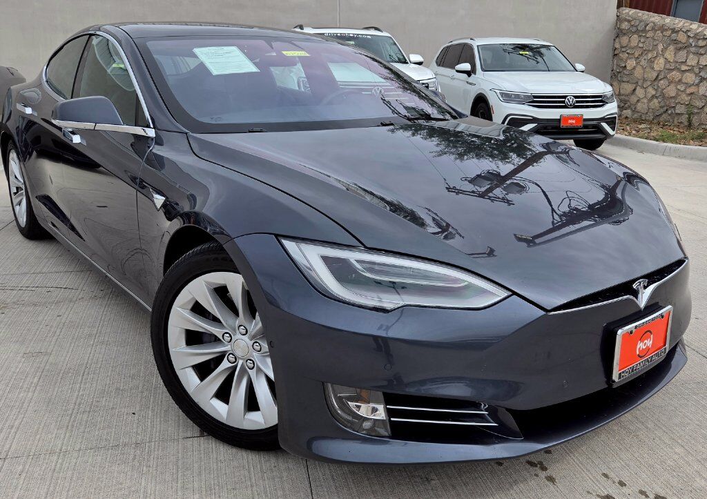 2020 TESLA Model S