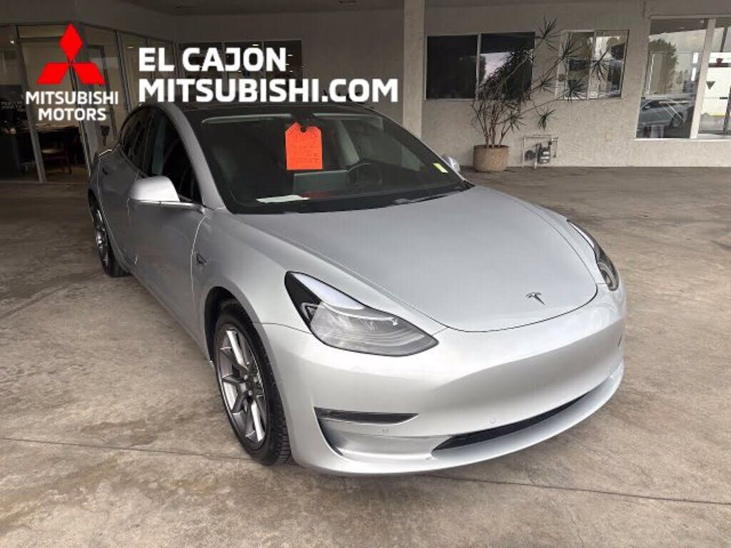 2018 TESLA Model 3
