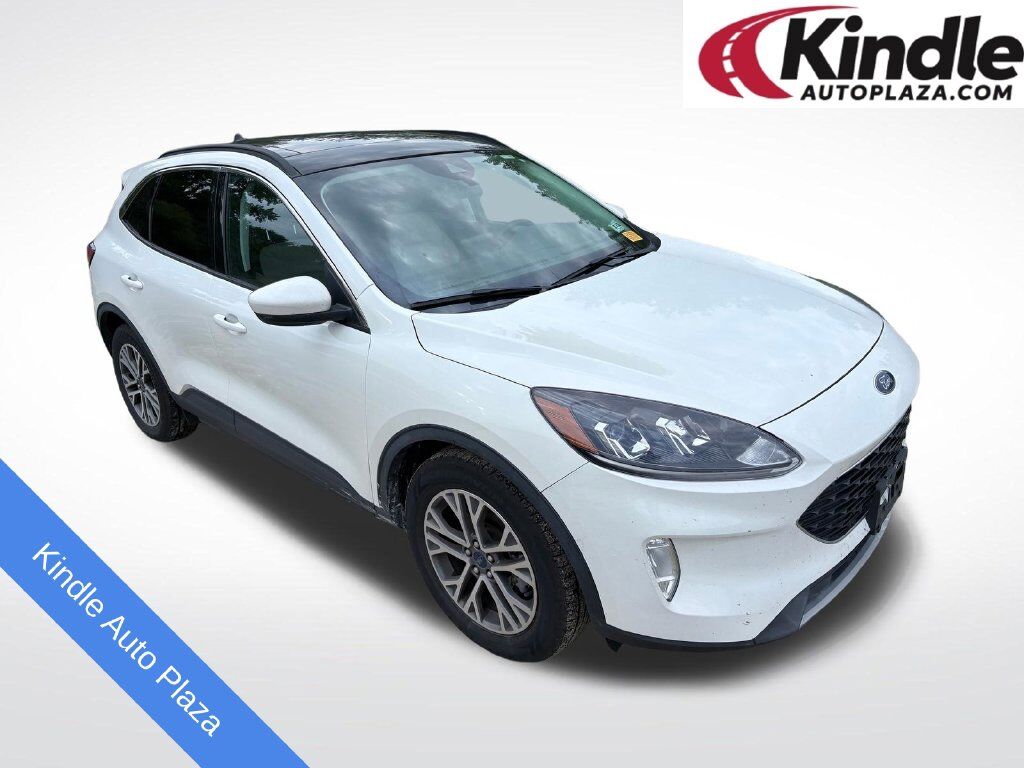 2022 FORD Escape