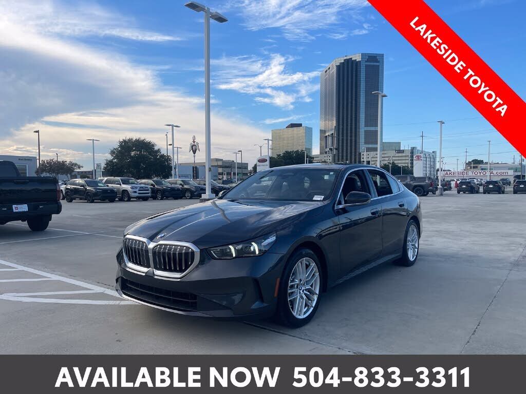 2024 BMW 530i