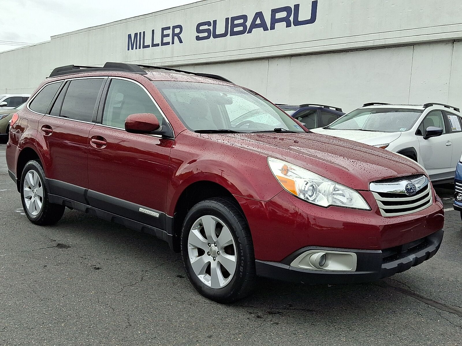 2011 SUBARU Outback