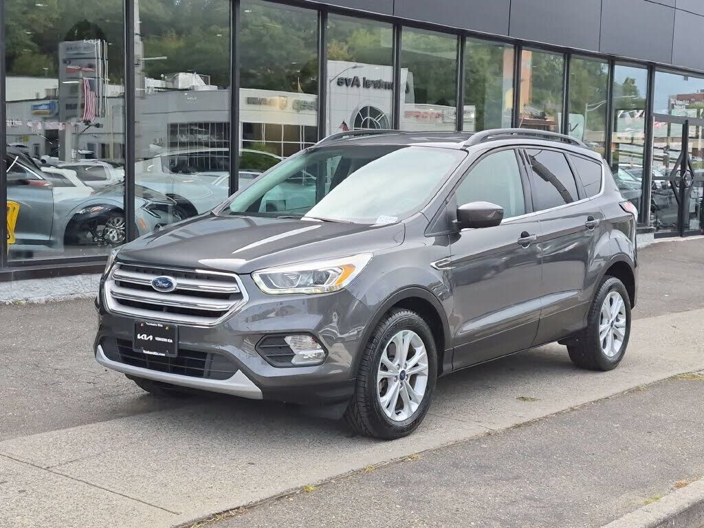 2018 FORD Escape