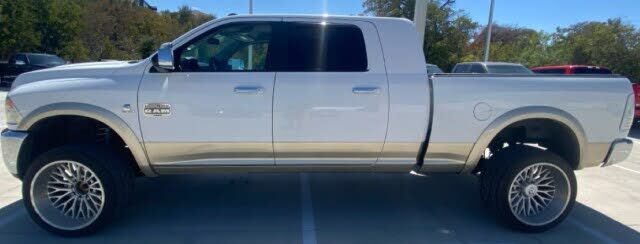 2012 DODGE Ram