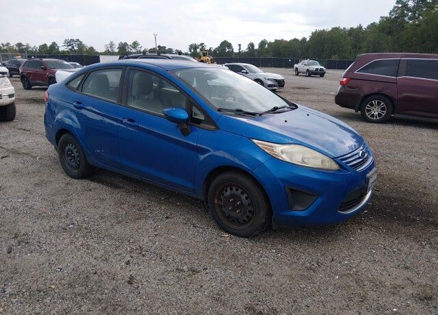 2011 FORD Fiesta