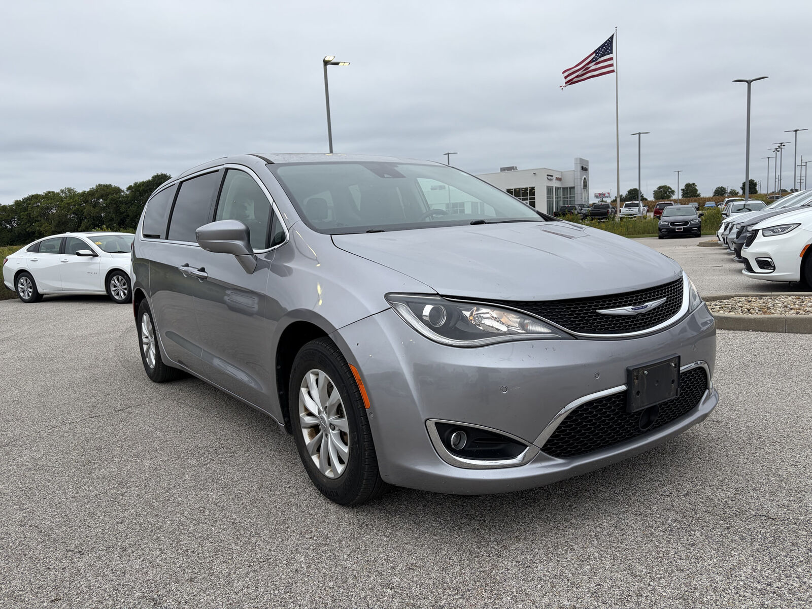 2019 CHRYSLER Pacifica