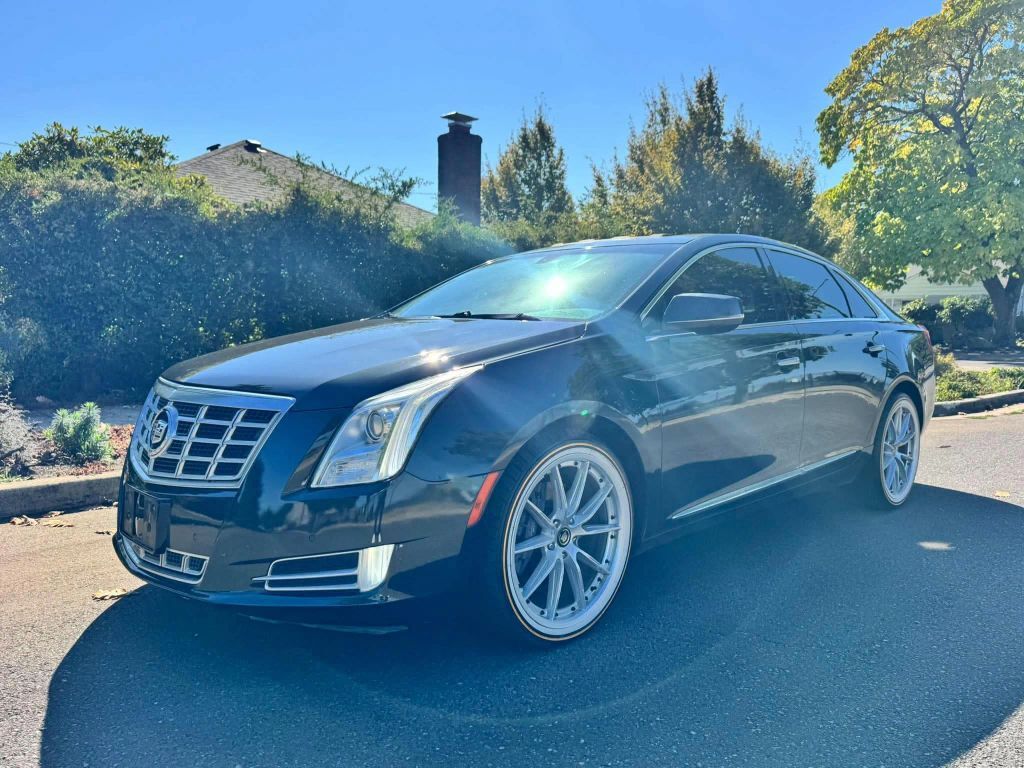 2014 CADILLAC XTS