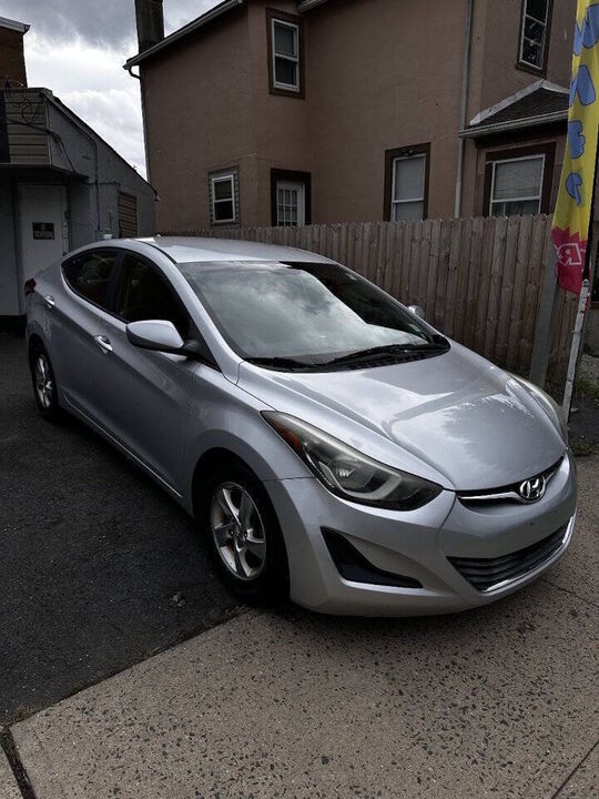 2014 HYUNDAI Elantra