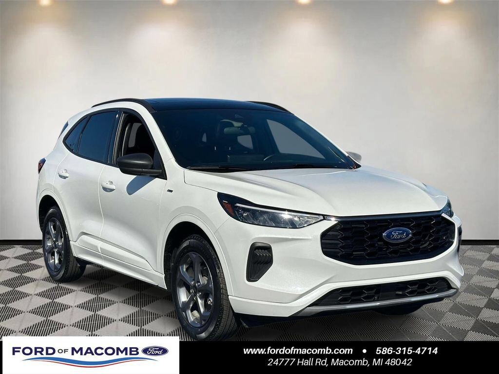 2024 FORD Escape