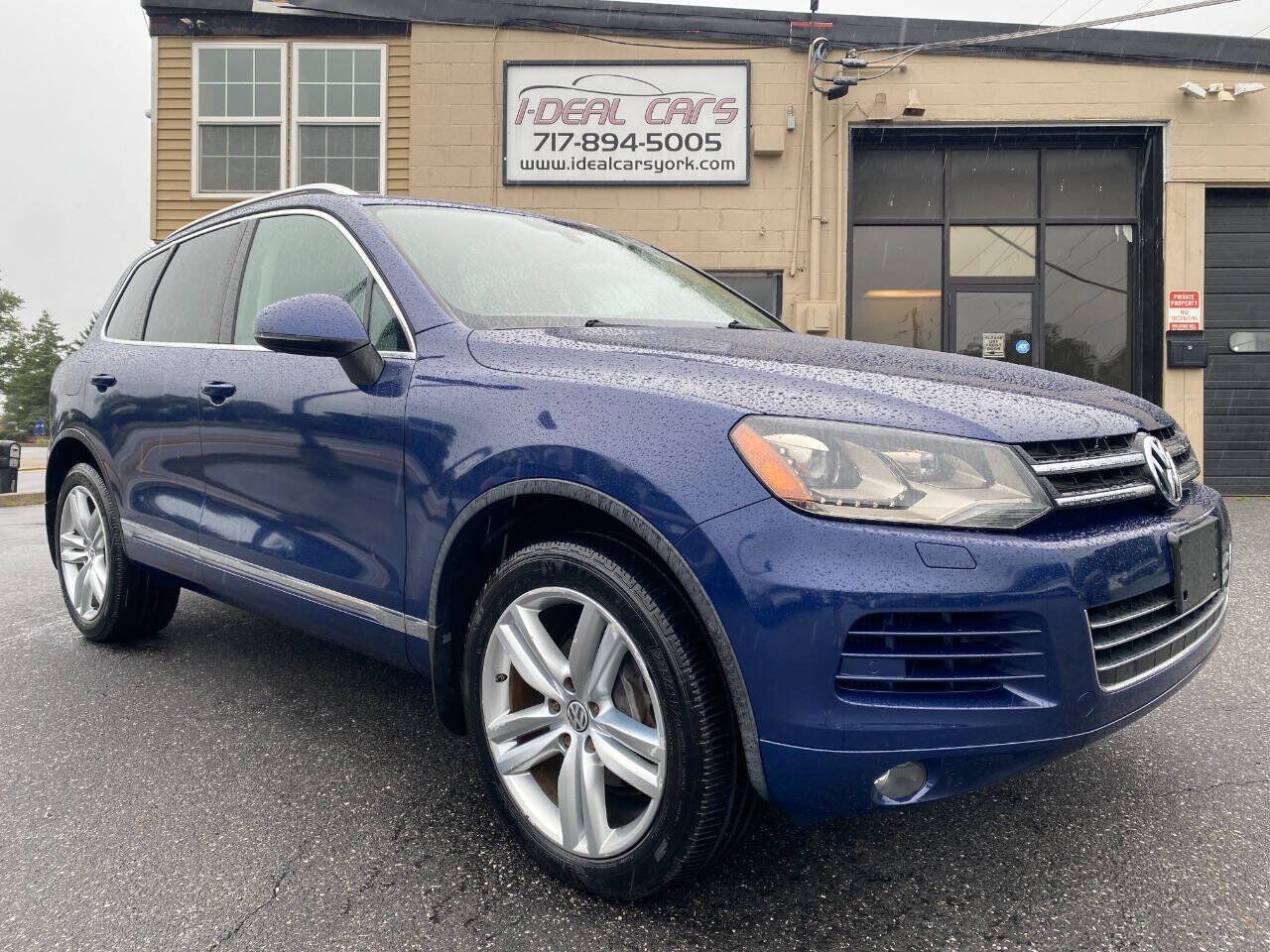 2012 VOLKSWAGEN Touareg