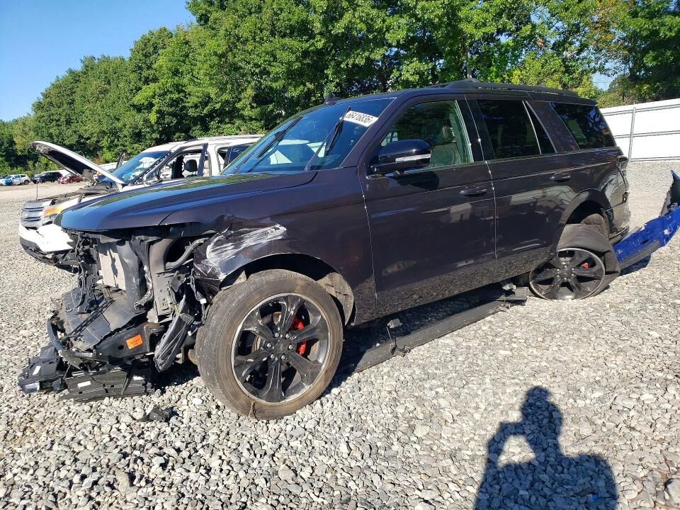 2022 FORD Expedition