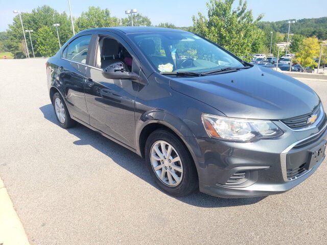 2017 CHEVROLET Sonic