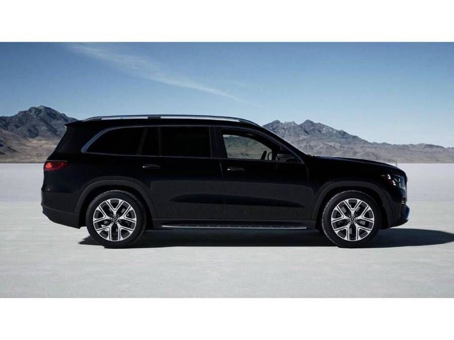 2027 MERCEDES-BENZ GLS-Class