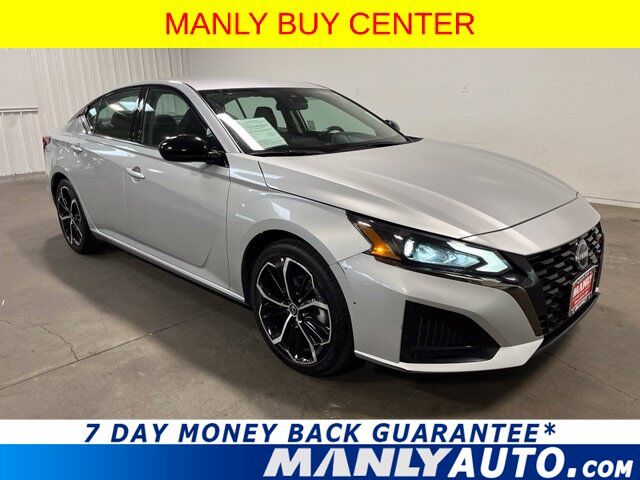 2024 NISSAN Altima