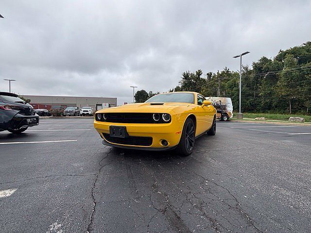 2017 DODGE Challenger