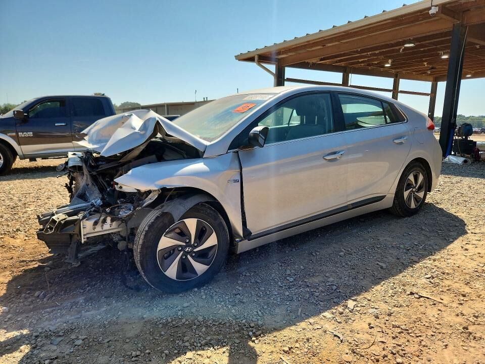 2017 HYUNDAI Ioniq