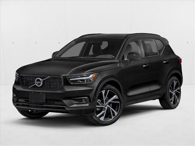 2019 VOLVO XC40
