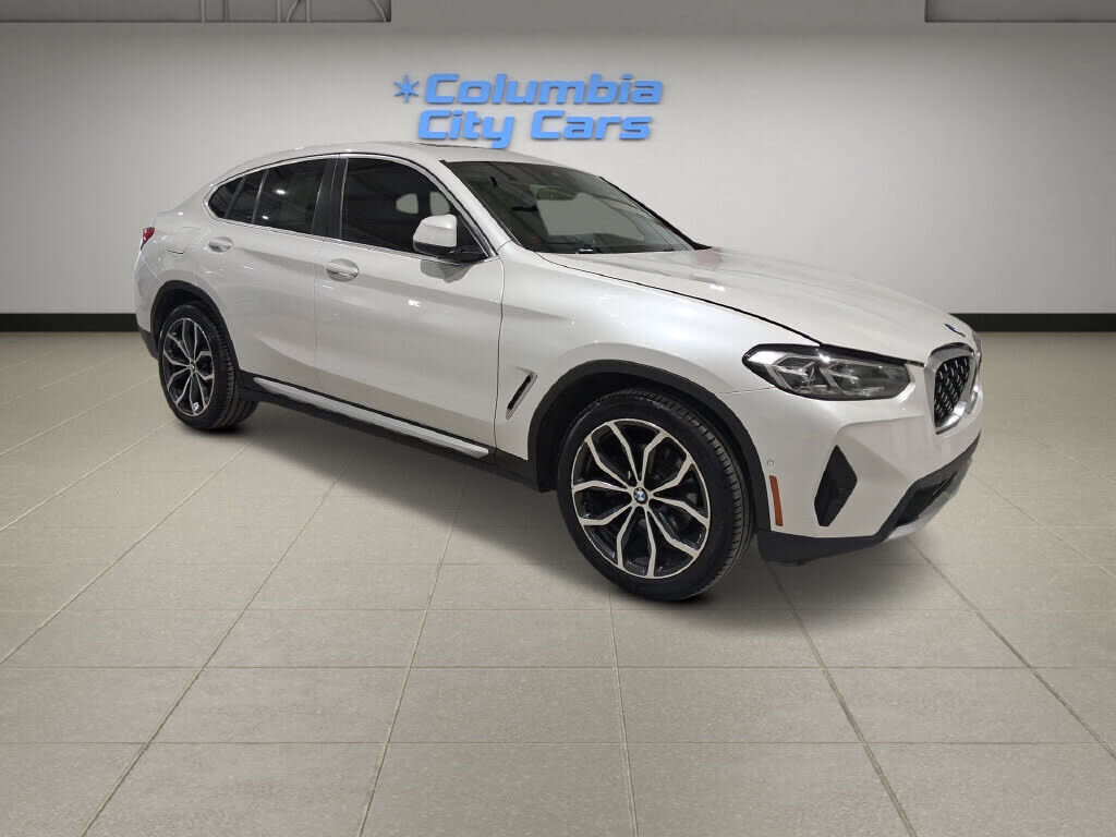 2022 BMW X4