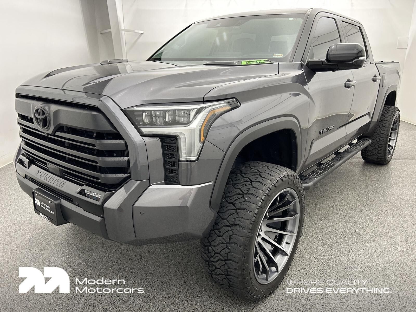 2024 TOYOTA Tundra
