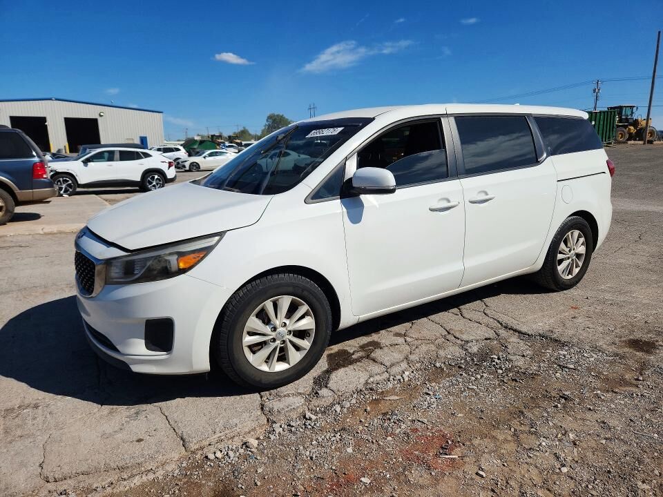 2016 KIA Sedona
