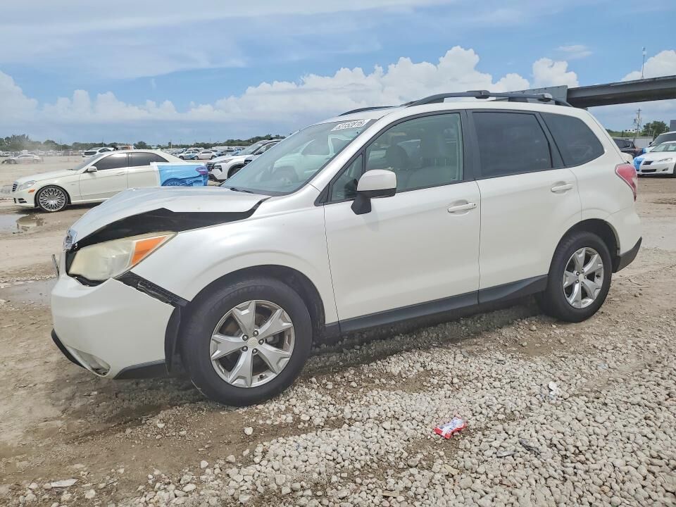 2014 SUBARU Forester