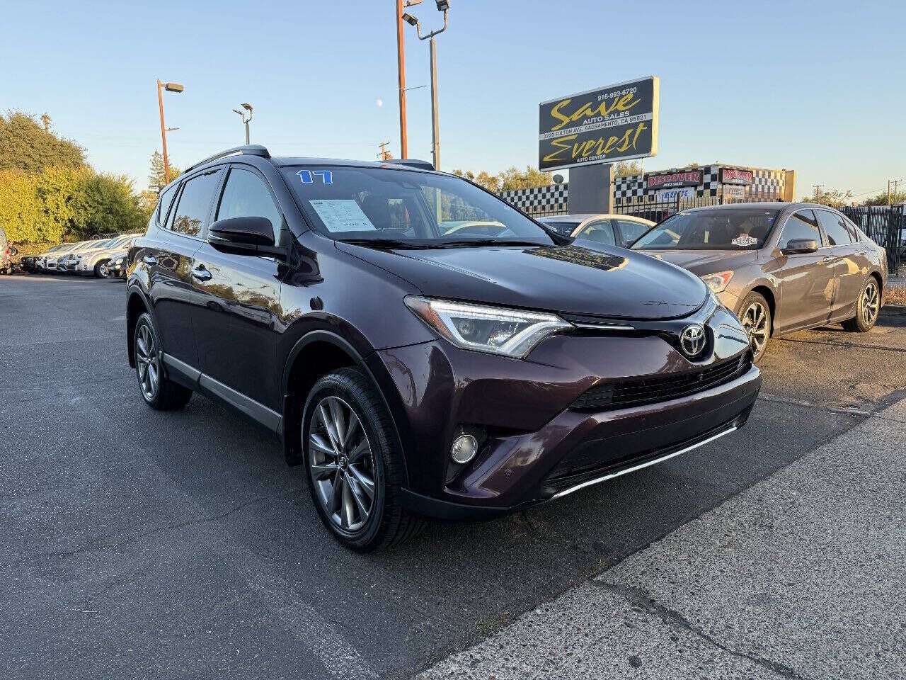 2017 TOYOTA RAV4
