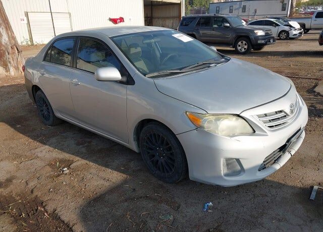 2013 TOYOTA Corolla