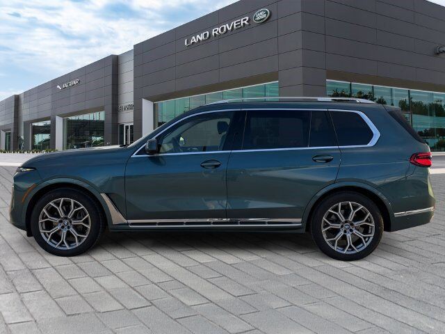 2026 BMW X7