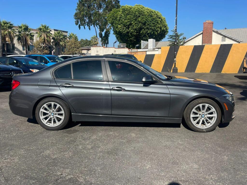 2018 BMW 320i