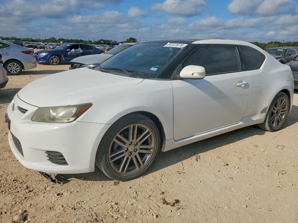 2013 TOYOTA SCION