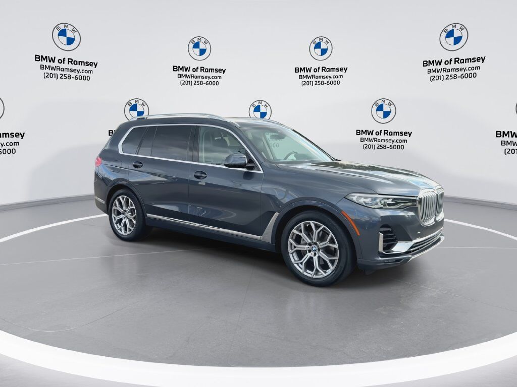 2020 BMW X7