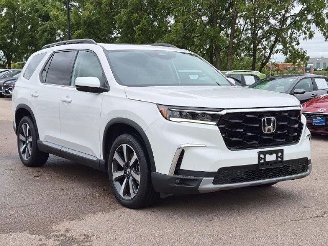 2024 HONDA Pilot