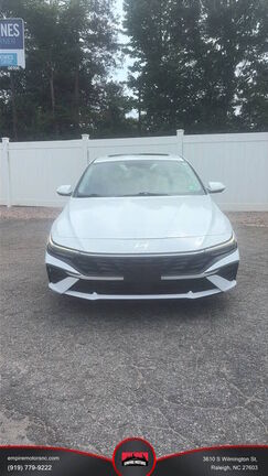 2024 HYUNDAI Elantra