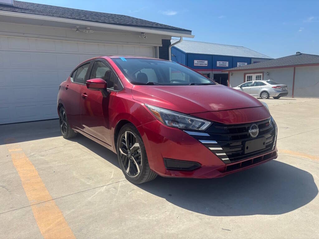 2024 NISSAN Versa