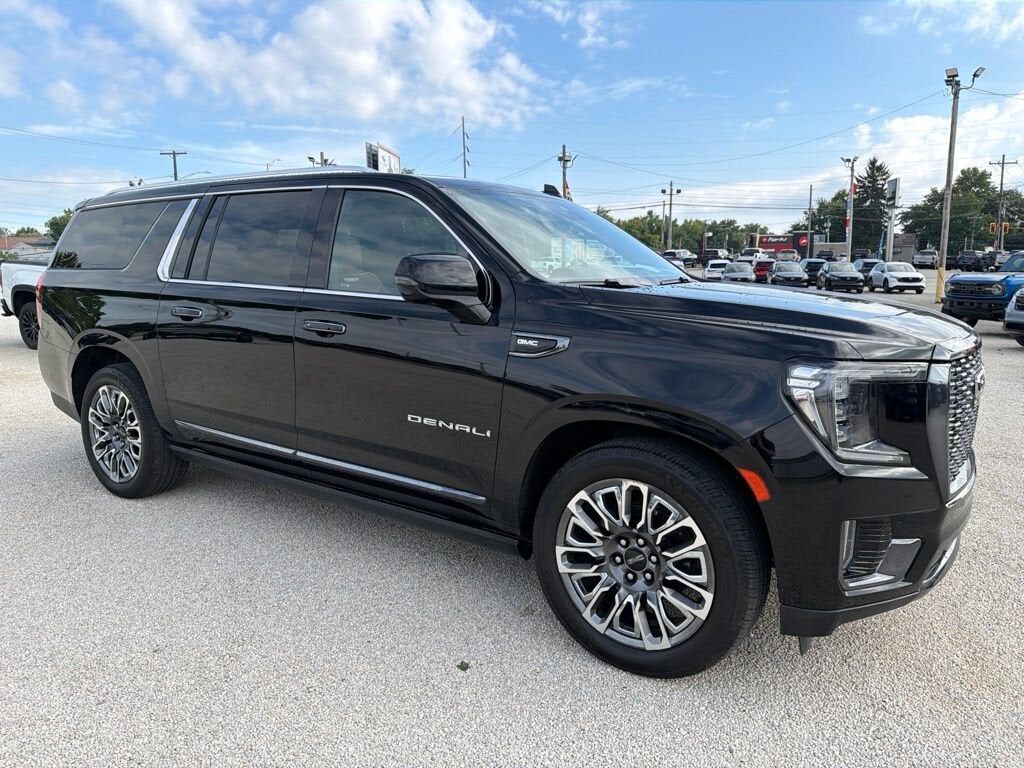 2023 GMC Yukon XL