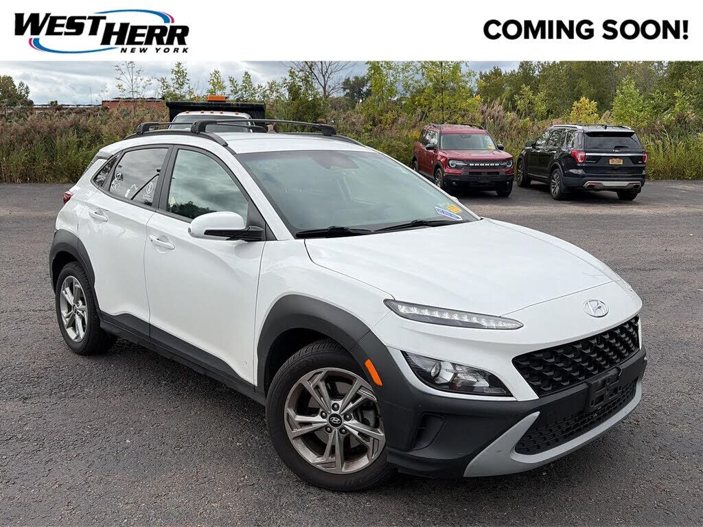 2022 HYUNDAI Kona
