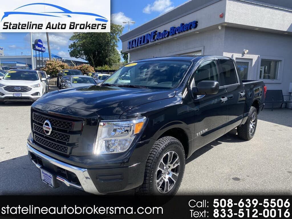 2022 NISSAN Titan