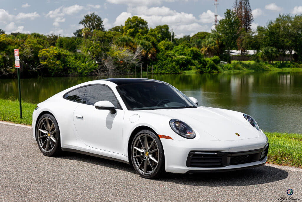 2021 PORSCHE 911