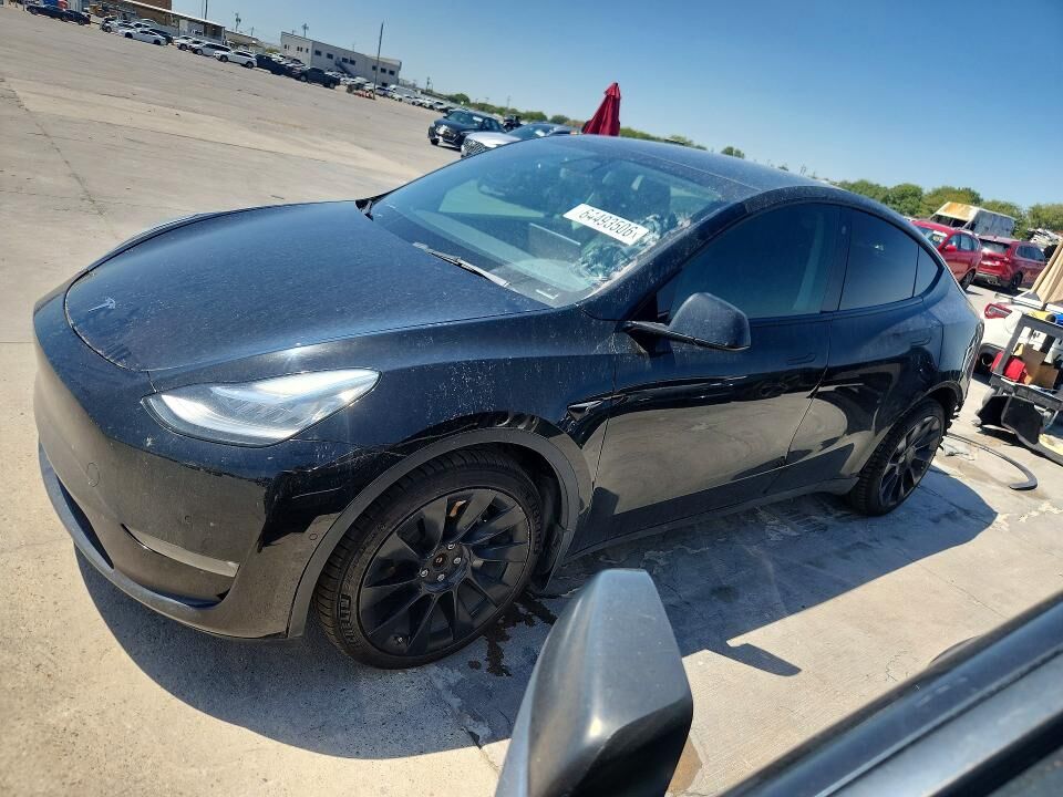 2021 TESLA Model Y